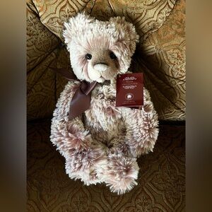 Charlie Bears Oryn CB252536B Oryn is Designed by Isabelle Lee